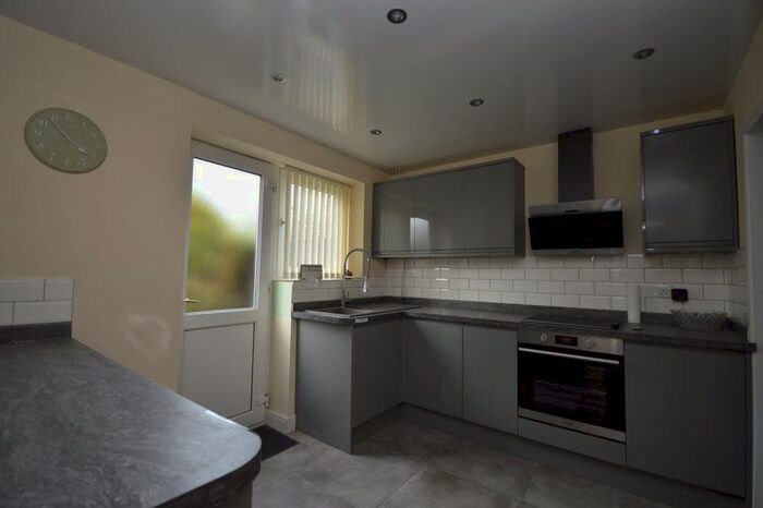 3 Bedroom Property To Rent In Kingswood Avenue, Swindon SN3