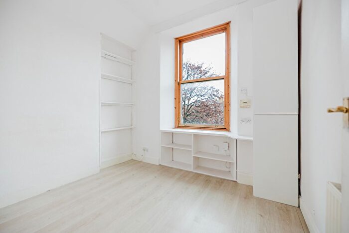 1 Bedroom Flat To Rent In Yardheads, Edinburgh, EH6