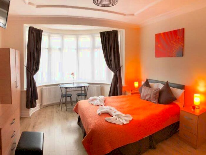 1 Bedroom Property To Rent In Rusland Park Road, Harrow-On-The-Hill, Harrow, HA1