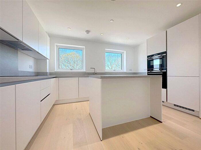 3 Bedroom End Of Terrace House To Rent In Exeter, Devon, EX4