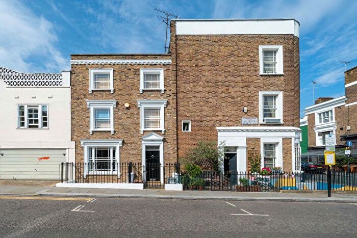 2 Bedroom Property To Rent In Hillgate Street, Kensington, W8