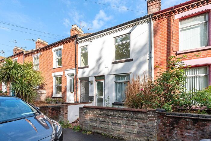 4 Bedroom Terraced House To Rent In Bowthorpe Road, Norwich, NR2