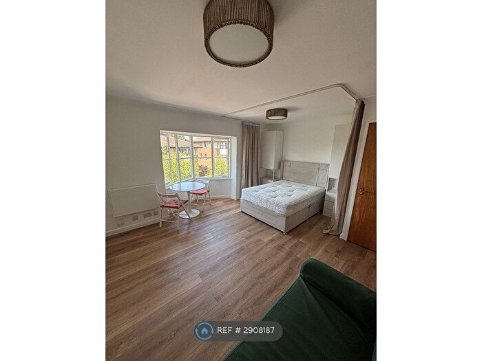 Studio To Rent In Celestial Gardens, London, SE13