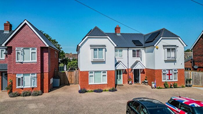 4 Bedroom Semi-Detached House For Sale In Station Road, Staplehurst, TN12