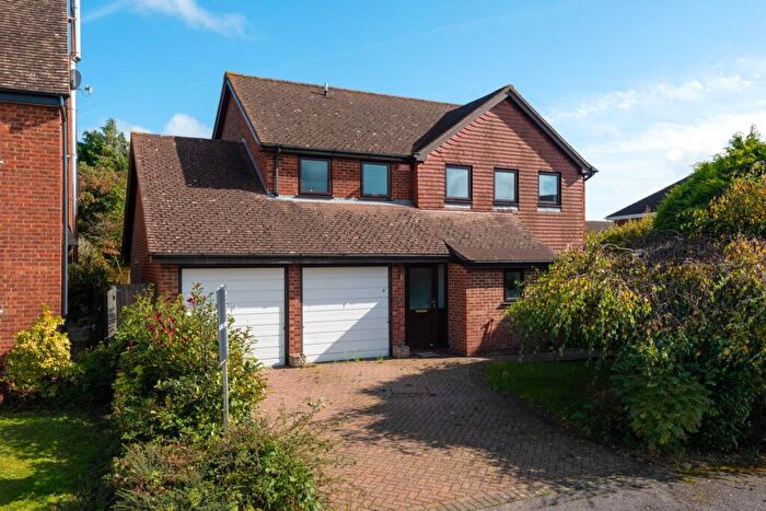 4 Bedroom Detached House For Sale In Tyler Hill, Canterbury, CT2