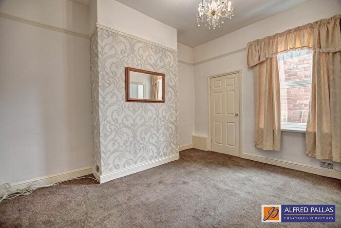 2 Bedroom Terraced Bungalow For Sale In Dent Street, Fulwell, SR6