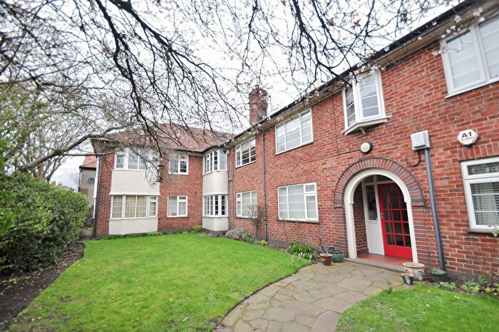 1 Bedroom Flat For Sale In College Green Flats, Crosby, L23