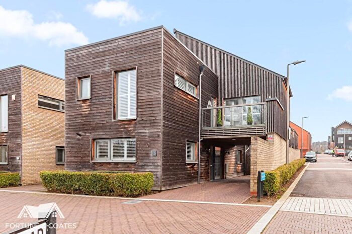 3 Bedroom Detached House For Sale In Woodland Way, Newhall, Harlow, CM17