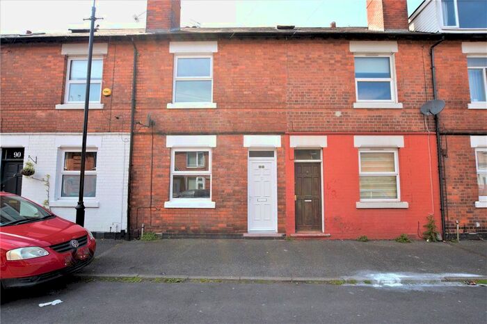 3 Bedroom Terraced House To Rent In Woolmer Road, Nottingham, Nottinghamshire, NG2