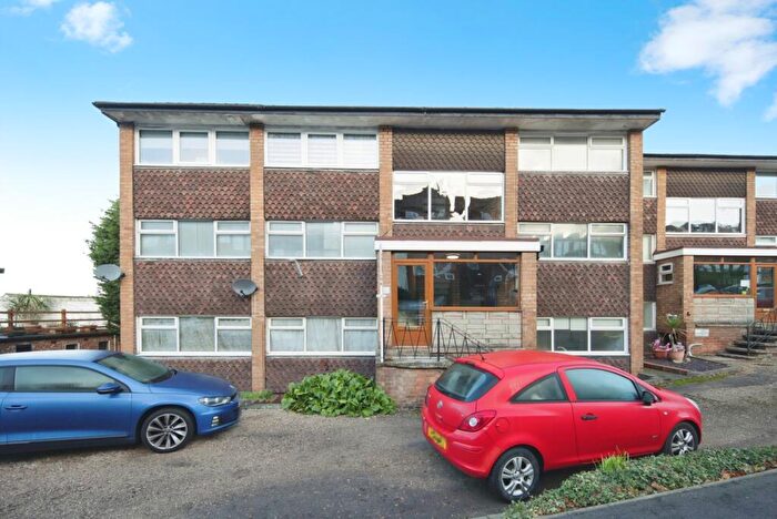 2 Bedroom Flat For Sale In Blythe Road, Coleshill, Birmingham, Warwickshire, B46
