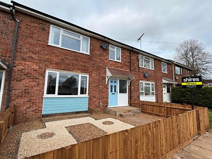3 Bedroom Terraced House For Sale In Nunn Square, Bury St. Edmunds, IP32