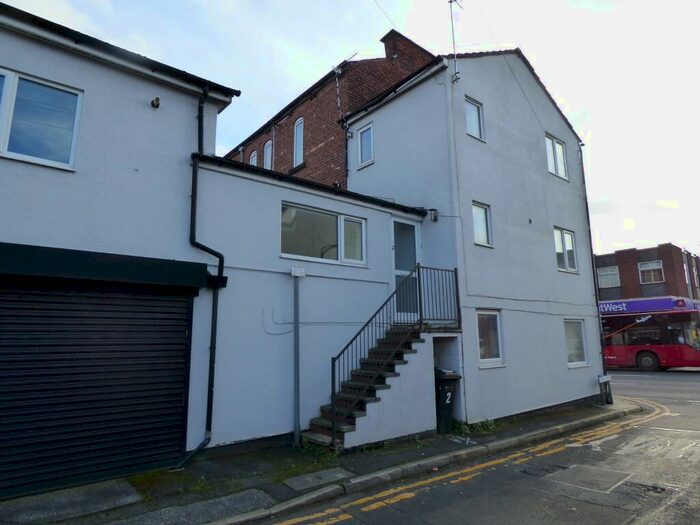 2 Bedroom Apartment To Rent In Vine Street, Stockport, SK7