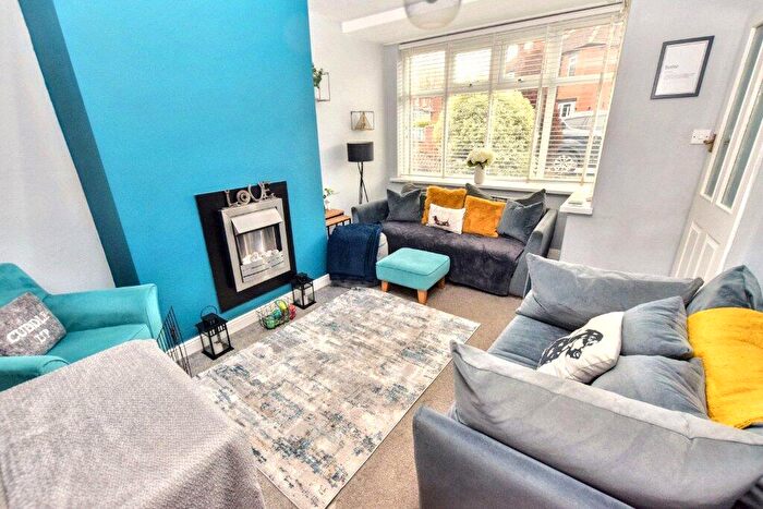 2 Bedroom Semi-Detached House For Sale In Kirkdale Terrace, Leeds, LS12