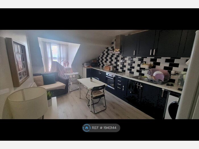 1 Bedroom Flat To Rent In Walthamstow, London, E17