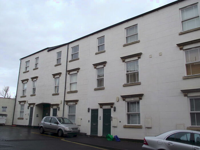 3 Bedroom Flat To Rent In Warstone Parade East, Birmingham, West Midlands, B18