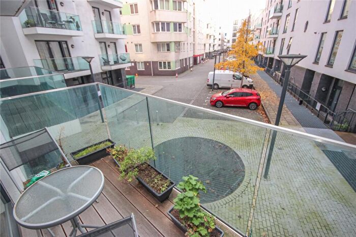 2 Bedroom Apartment To Rent In Millennium Promenade, Bristol, BS1