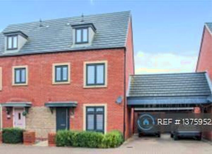 4 Bedroom Semi-Detached House To Rent In Jennings Close, Northampton, NN5