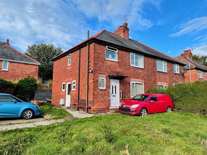 3 Bedroom Semi Detached House For Sale In Gardden Road, Rhosllanerchrugog, LL14