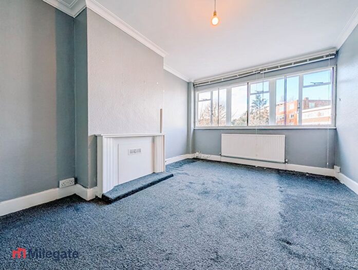1 Bedroom Flat To Rent In Hanger Green, London, W5