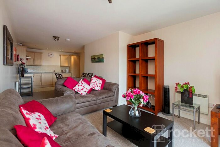 2 Bedroom Apartment To Rent In Tower Court, No London Road, Newcastle Under Lyme, Staffordshire, ST5