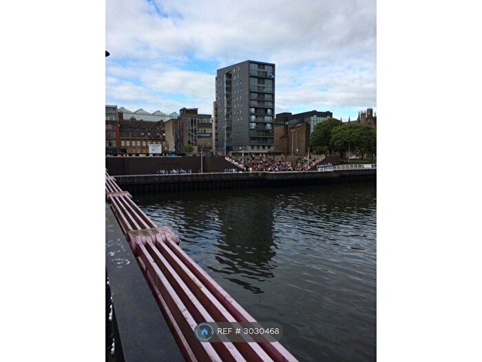 2 Bedroom Flat To Rent In Maxwell Street, Glasgow, G1
