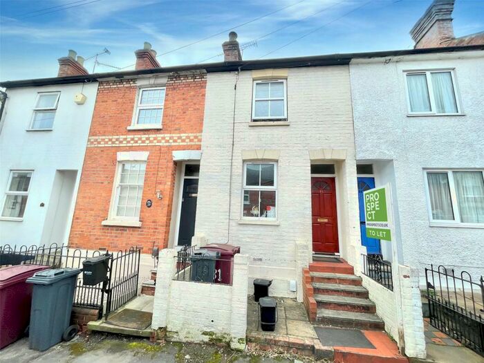 3 Bedroom Terraced House To Rent In Edgehill Street, Reading, Berkshire, RG1