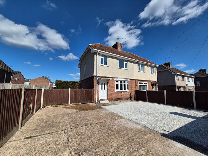 3 Bedroom Semi Detached House To Rent In Storth Avenue, Nottingham, NG15