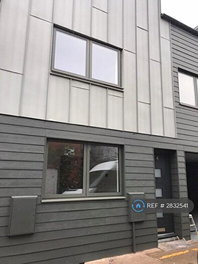 2 Bedroom Terraced House To Rent In Tripps Mews, Manchester, M20