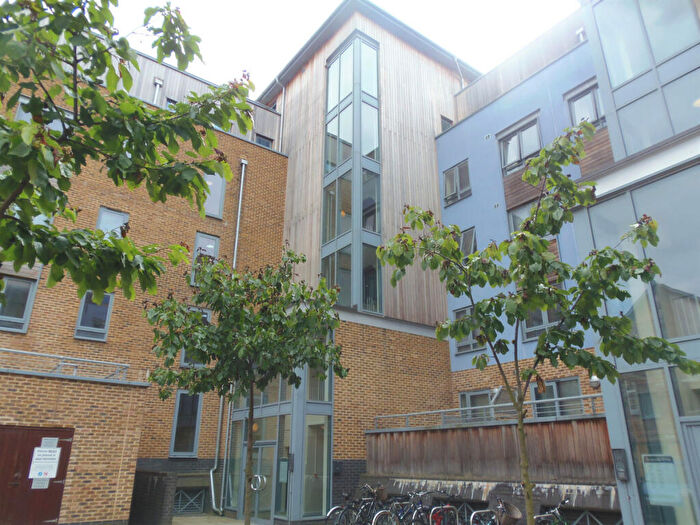 2 Bedroom Apartment To Rent In Quayside Drive, Essex, CO2