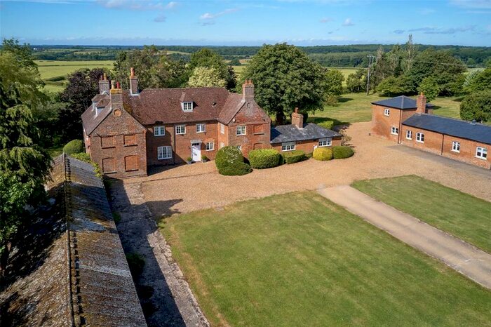 7 Bedroom Equestrian Facility For Sale In Potsgrove, Milton Keynes, MK17