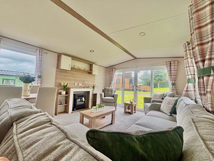 2 Bedroom Property For Sale In Docker Holiday Park, Carnforth, LA6