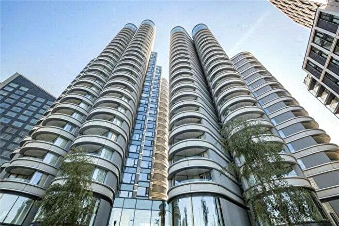 1 Bedroom Flat For Sale In The Corniche, Albert Embankment, London, SE1