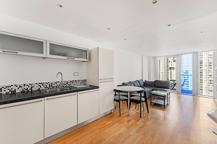 1 Bedroom Flat To Rent In Millharbour, London, E14