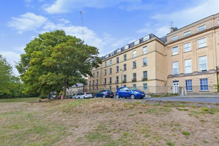2 Bedroom Apartment To Rent In Nelson Place West, Bath, BA1