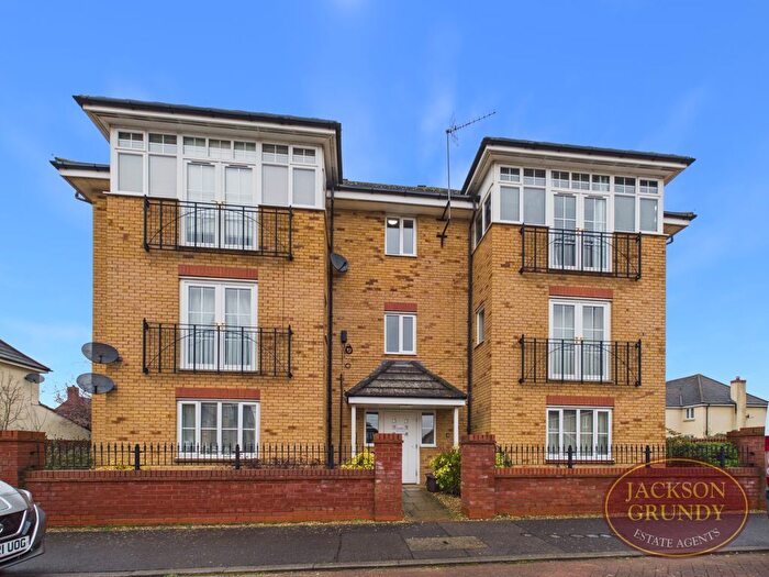 2 Bedroom Flat For Sale In St. Crispin Crescent, St Crispin, NN5