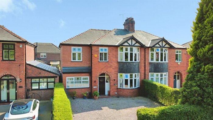 4 Bedroom Semi Detached House For Sale In Leek Road, Congleton, CW12