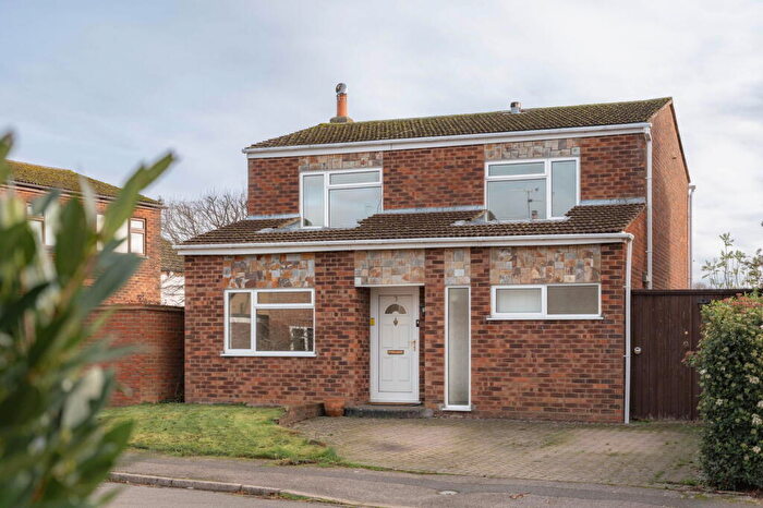 4 Bedroom Detached House To Rent In Swan Close, Ivinghoe Aston, LU7