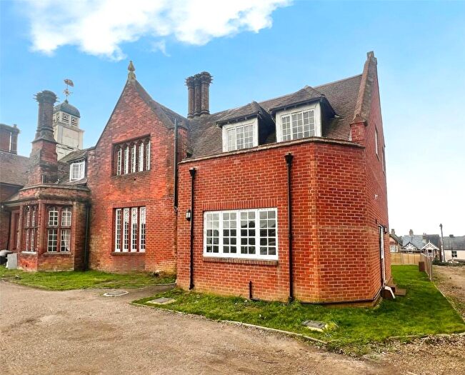 4 Bedroom Terraced House For Sale In Adelaide Grove, East Cowes, Isle Of Wight, PO32