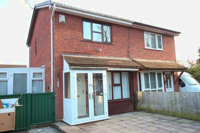 2 Bedroom House To Rent In Keyham Court, Northampton, NN3