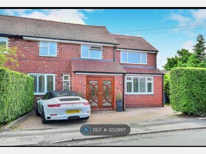 4 Bedroom Semi-Detached House To Rent In Oakfield Rd, Alderly Edge SK9