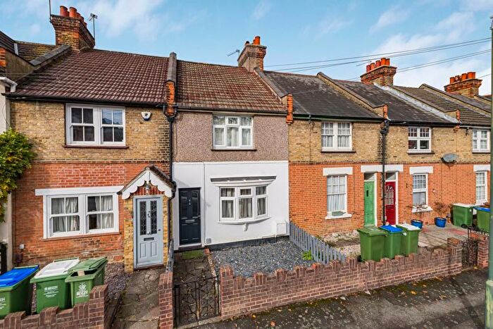 3 Bedroom Terraced House For Sale In Woodside Crescent, Sidcup, DA15