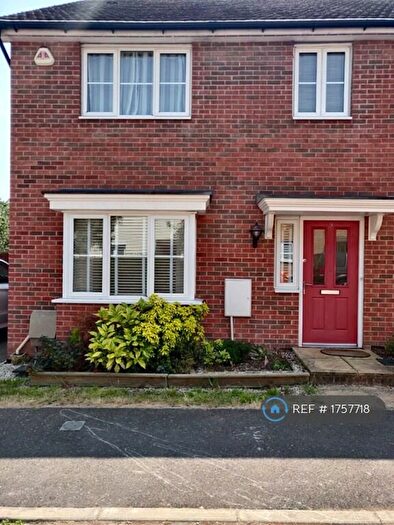 4 Bedroom Semi-Detached House To Rent In Oldmead Close, Harold Wood, Romford, RM3