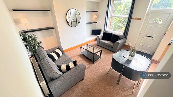 4 Bedroom Terraced House To Rent In Argie Road, Leeds, LS4