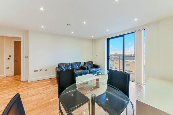 1 Bedroom Flat To Rent In Arc House, London Bridge, SE1