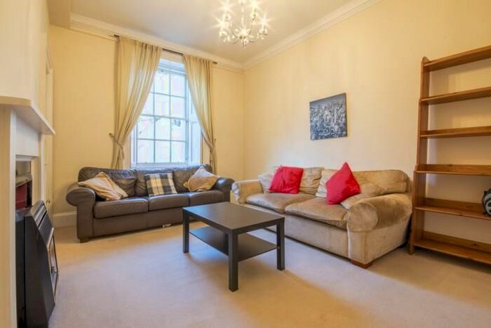2 Bedroom Flat To Rent In Lord Russell Place, Edinburgh, EH9
