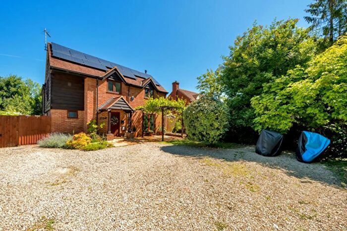 4 Bedroom Detached House For Sale In Sparsholt, Oxfordshire, OX12