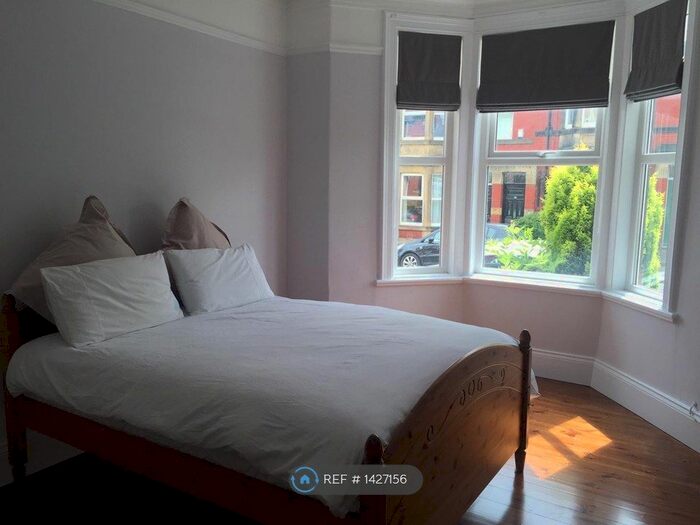 2 Bedroom Flat To Rent In Jesmond, Jesmond, NE2