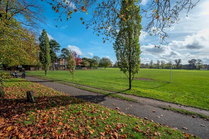 4 Bedroom Terraced House To Rent In Dundonald Road, Wimbledon, London, SW19