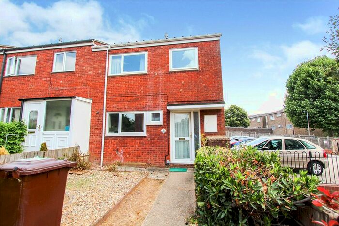 5 Bedroom End Of Terrace House To Rent In Handel Walk, Colchester, Essex, CO4
