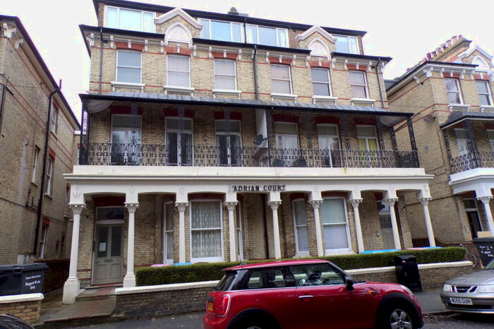 1 Bedroom Flat To Rent In Adrian Square, Westgate-On-Sea, CT8